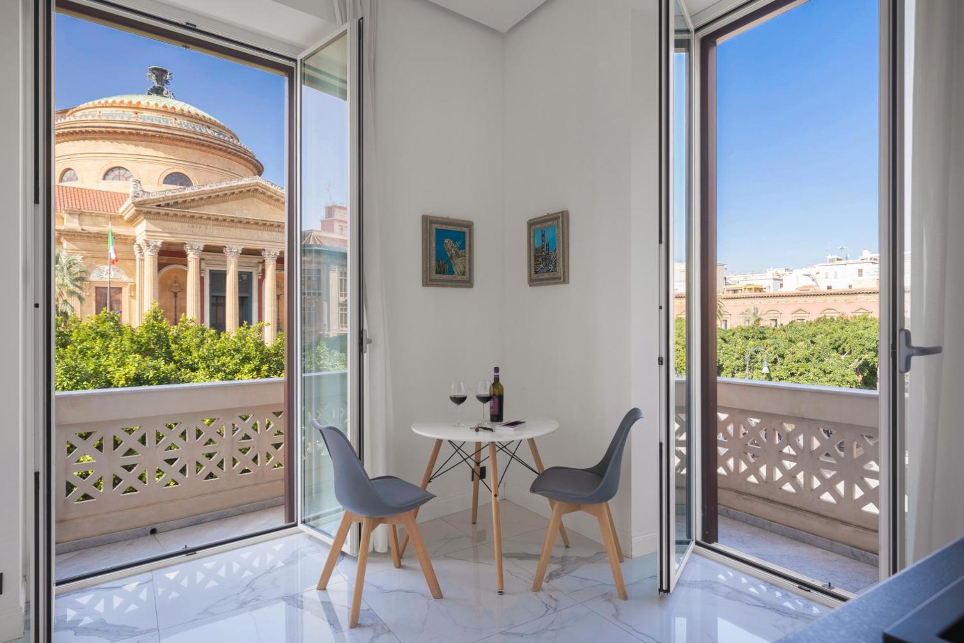 Palazzo Sovrana Serviced Luxury Apartments Palermo Dış mekan fotoğraf