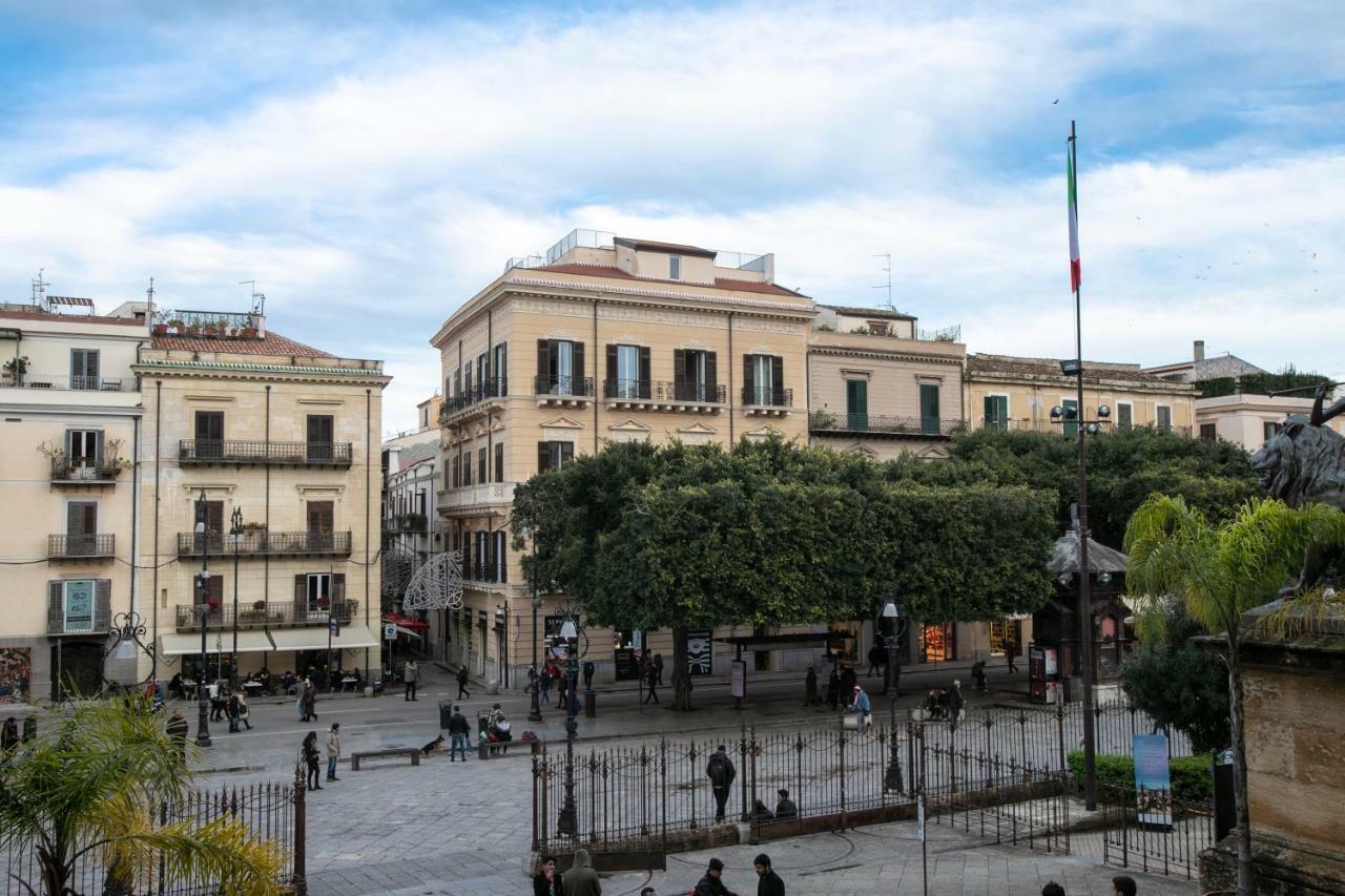 Palazzo Sovrana Serviced Luxury Apartments Palermo Dış mekan fotoğraf